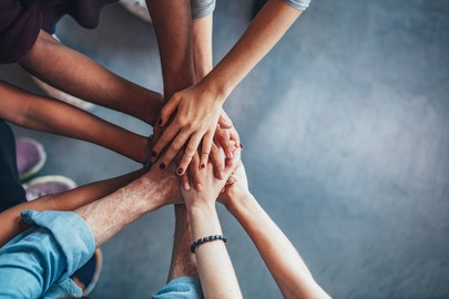 Krisen vorbeugen & bewältigen: Chancen der Schule Krisen vorbeugen & bewältigen: Chancen der Schule